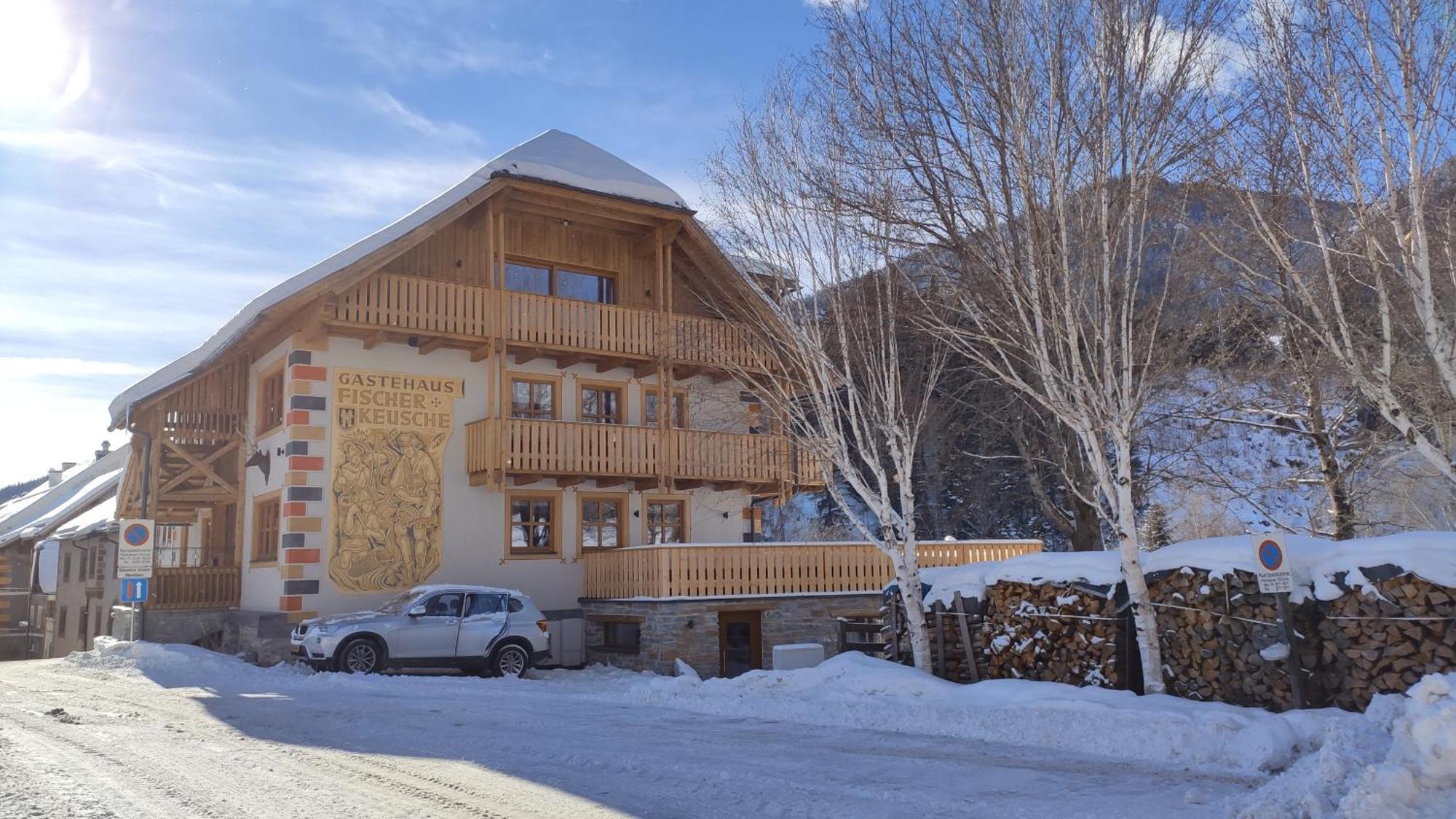 Burglodge Fischerkeusche Mauterndorf  Exterior photo